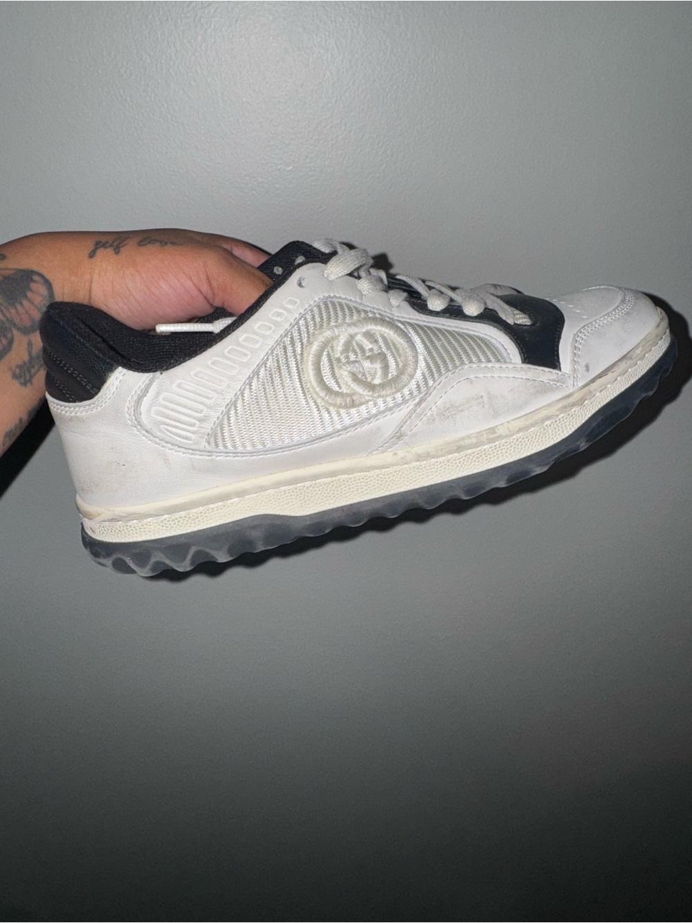 Women’s Dirty White and Black Low-Top Gucci Sneaker(they’re supposed to be dirty